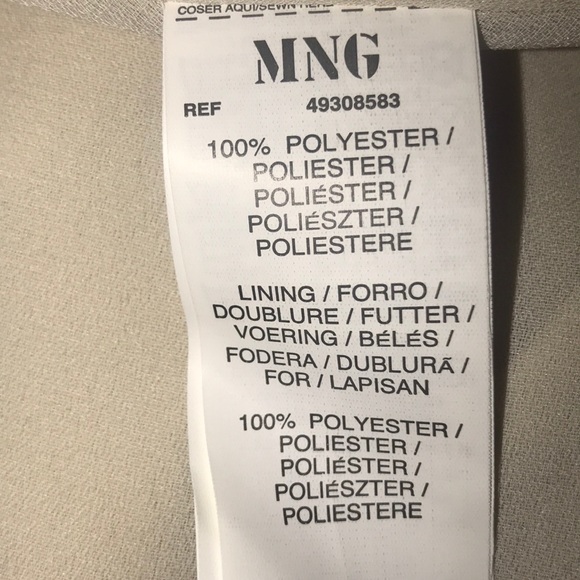 New Wrap Skirt with Pleats - Picture 4 of 5